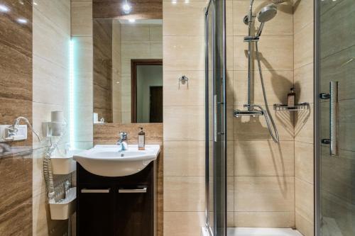 Two-Bedroom Apartment image 9