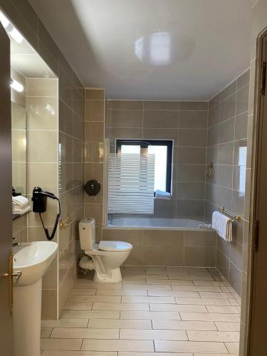 Quadruple Room with Bath