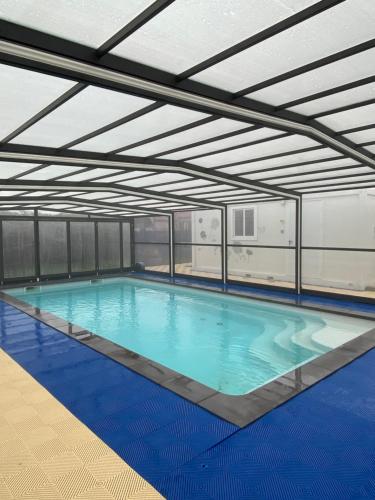 GITE LAU'LIVIER-Piscine Campagne - Le Vilhain