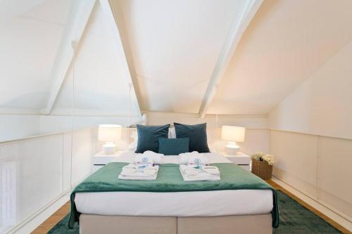 BOUTiQUE Rentals- LOvPORTO Ribeira historic center, Porto (Foto 8)