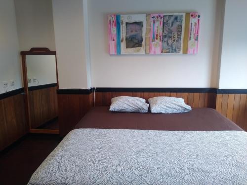 Melaya Private Rooms 1