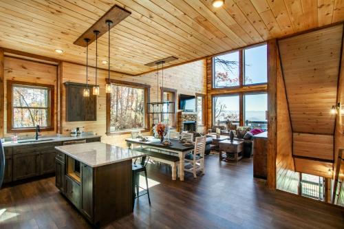 Kitchen, Sunset Summit - Pool, Theater Room, Games, & VIEWS near Forbidden Caverns