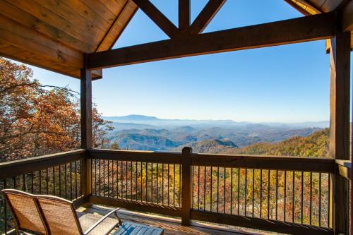 Sunset Summit - Pool, Theater Room, Games, & VIEWS, Sevierville (foto 8)