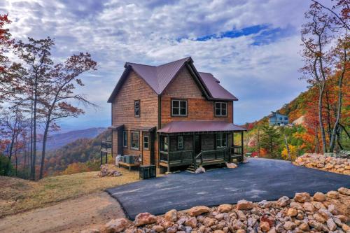 Exterior view, Sunset Summit - Pool, Theater Room, Games, & VIEWS near Forbidden Caverns