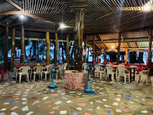Restaurant, Racha Sunset Resort (Koh Siboya) in Koh Sriboya