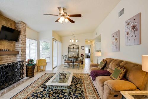 Sunny San Antonio Home with Backyard and Patio! in San Antonio, USA