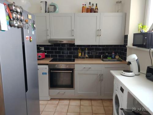 Lovely 3-room condo in Berlin, lakes & city center, Berlino (foto 9)