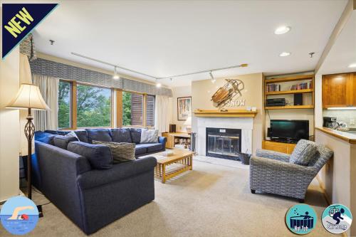 Enjoy this spacious three bedroom three bathroom Highridge Condo B1 in Killington, USA