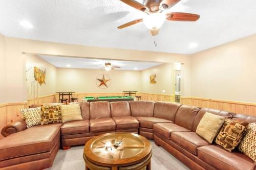 The Great Escape @ Deep Creek Lake in McHenry, USA