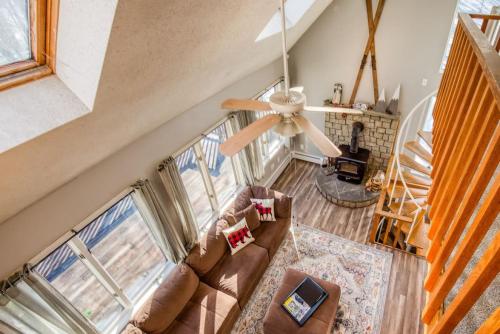 Retreat near Conway HotTub Harry Potter Room in Hales Location (NH)