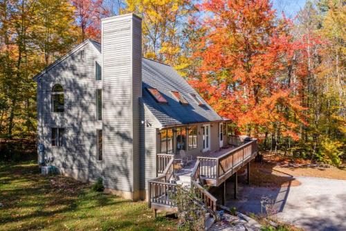 Retreat near Conway HotTub Harry Potter Room in Hales Location (NH)