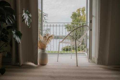 nook Lakehouse 5
