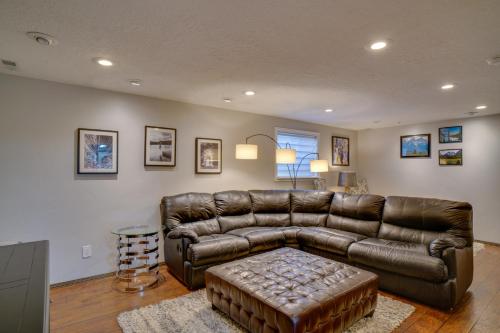 Kaysville Group Getaway 26 Mi to Snowbasin Resort! in Farmington (UT)