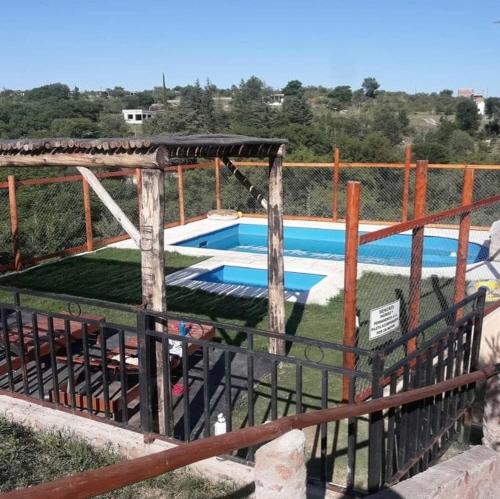 VASOS Y BESOS - Cabana 1 in Cosquin