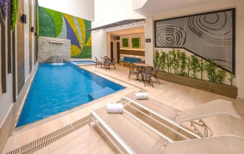 Kolam renang, REEC Machala by Oro Verde Hotels in Machala