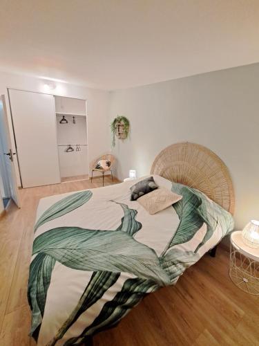Appartement lumineux , Carpentras centre in 卡龐特拉市中心