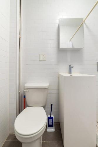 Apartment 1412: East Village in New York, USA