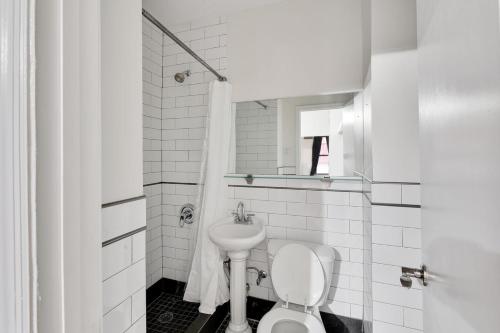 Apartment 799: Hells Kitchen in New York, USA
