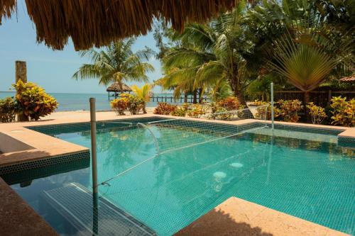 3 Story Oceanfront Luxury Villa 5 Bedroom w Pool