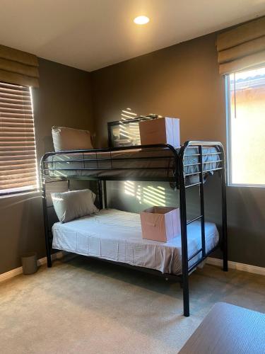Olive Glen in Los Angeles, USA