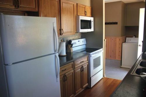 Awesome location near Downtown Bozeman, Library, Montana State Uni, Museum of the Rockies, parks, and hiking! in Bozeman, USA