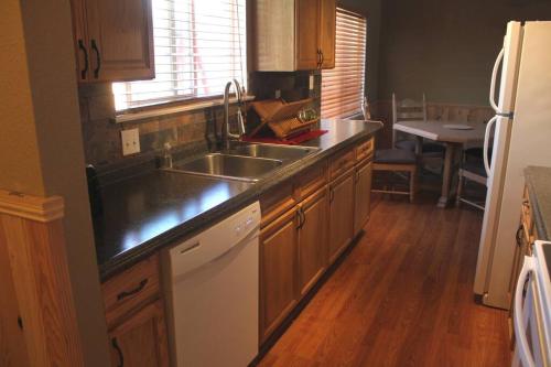 Awesome location near Downtown Bozeman, Library, Montana State Uni, Museum of the Rockies, parks, and hiking! in Bozeman, USA