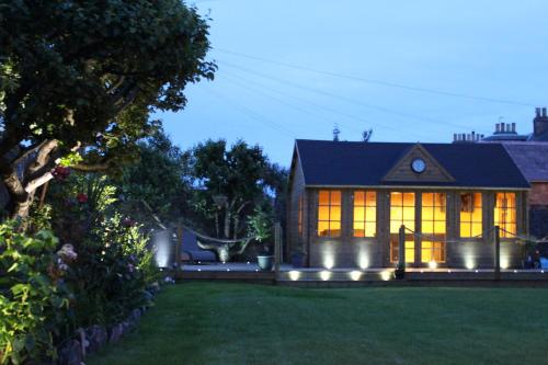Вид, Brackness House Luxury B&B in Енструзер