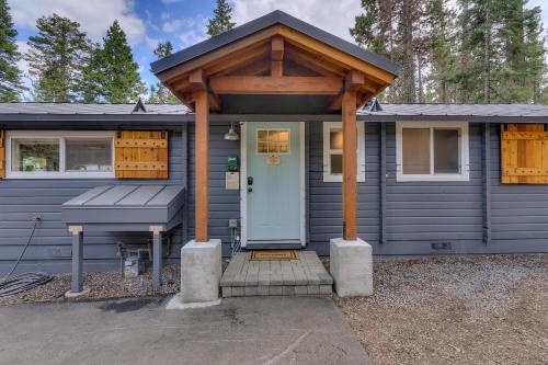 Blackwood Bungalow on the West Shore - 3 BR on the West Shore - Walk to the Lake photo 2