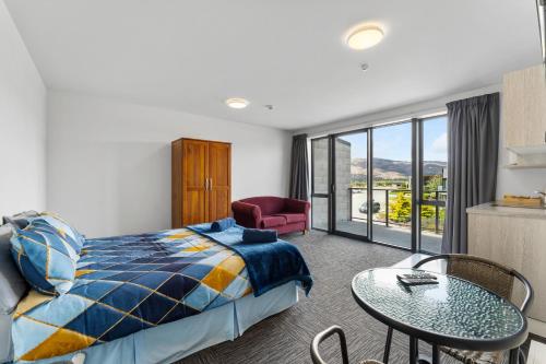 Double room, private bathroom