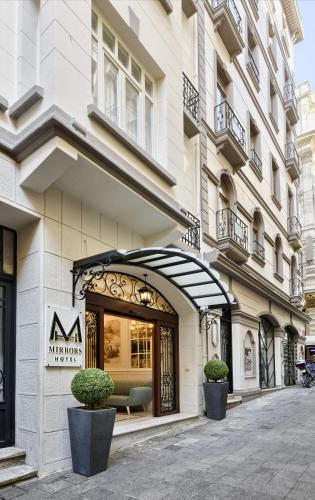 Mirrors Hotel İstanbul Taksim City Center, Istanbul