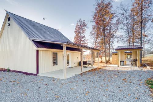 Peaceful Russell Springs Home with Fire Pit and Pond!