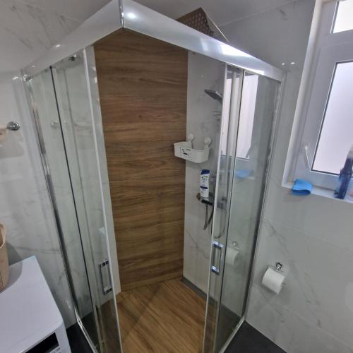 Luxury apartment Kato Patissia - image 6