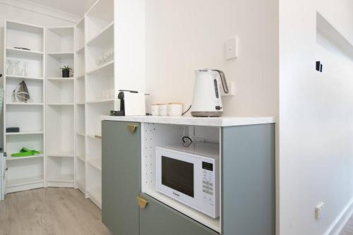 Little house on the hill in Longford