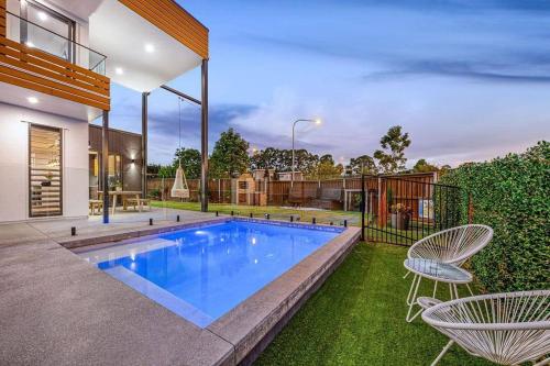 Ultimate Luxury Escape Right In Heart of Sunshine Coast