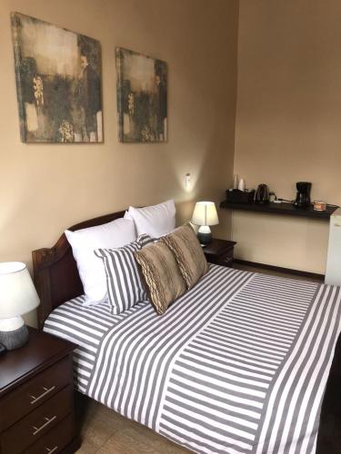 HOTEL en el CENTRO HISTORICO in Cuenca