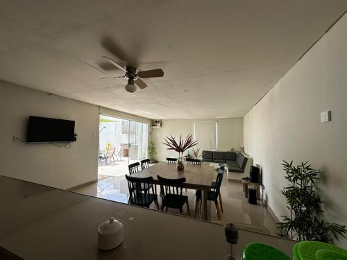 المرافق, Tumbes Zorritos Bocapan Casa con piscina 3 dormitorios in Bocapán