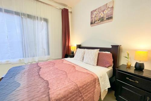 Double Room with Shared Bathroom image 3