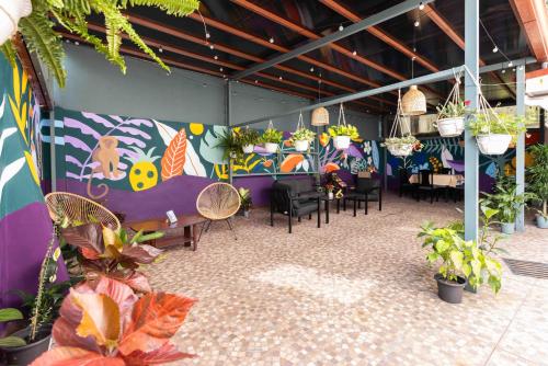 Restaurant, Viva Guest House in Pavas