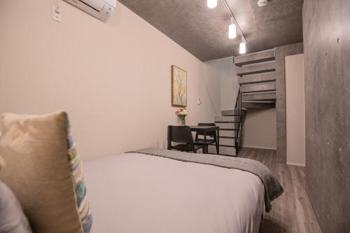 2mins walk to Ueno station (Tokyo)-YoE9