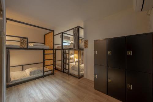 Light Hostel - Chiayi in Jiayi