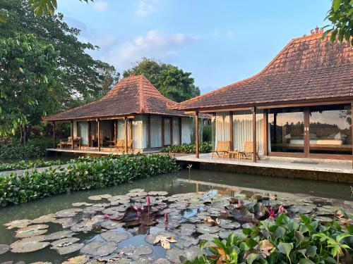 506183708 GRIYA KCB VILLA