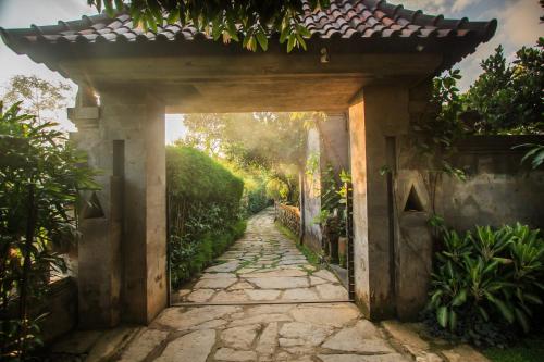506192333 GRIYA KCB VILLA