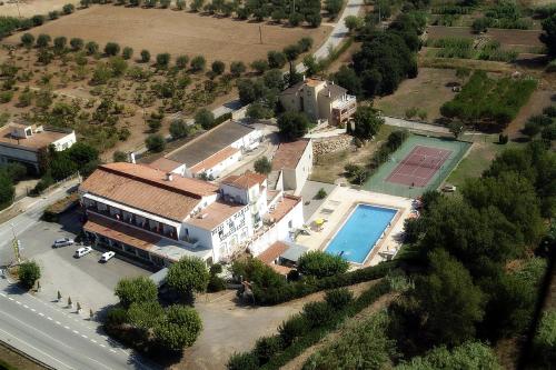 Hotelpension La Masía, Unterkunft in Pont de Molíns