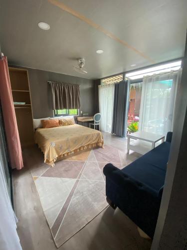 Lọ Lem Homestay