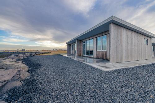 Bay View Apartments in Gardur