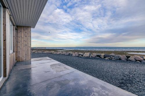 Bay View Apartments in Gardur