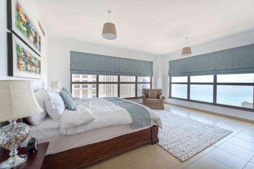 B&B Dubai - Stunning Marina & Sea View 4 Bedroom Apartment, Murjan 6 Jumeriah Beach - Bed and Breakfast Dubai