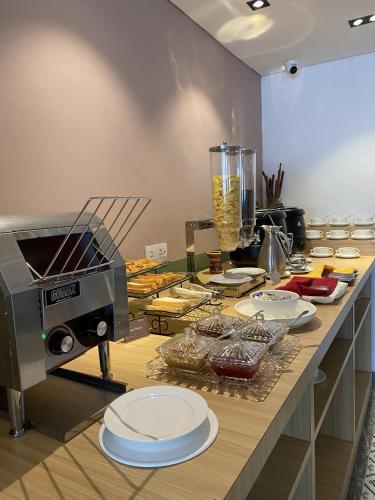 Food and beverages, Alltrue Hotel Bintan - Tanjungpinang in Bintan Island