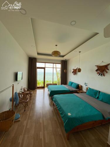 room detail thumbnail 1