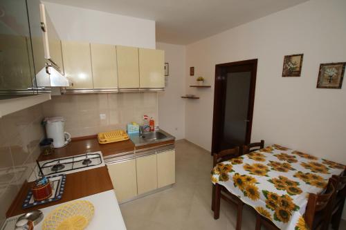 Apartment - Ground Floor image 3